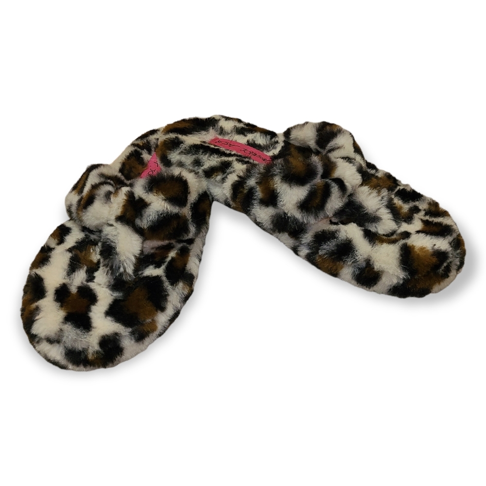 Betsey Johnson fuzzy leopard print thong slippers